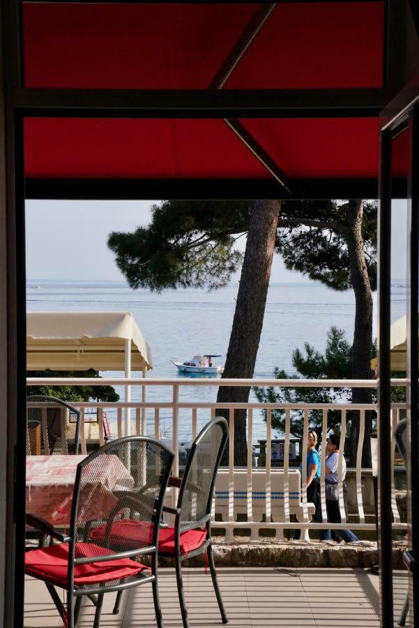 Sesar Apartments Krk - No. 1 Iva Krk Town Bagian luar foto